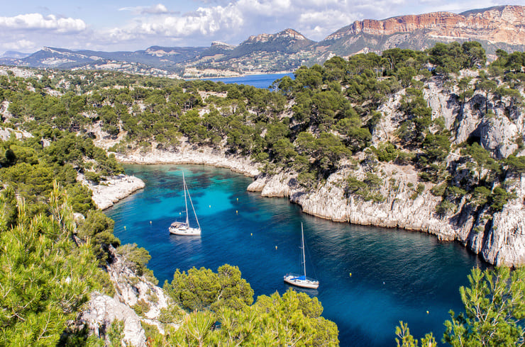 Une des sublimes calanques de Cassis, proches de Marseille